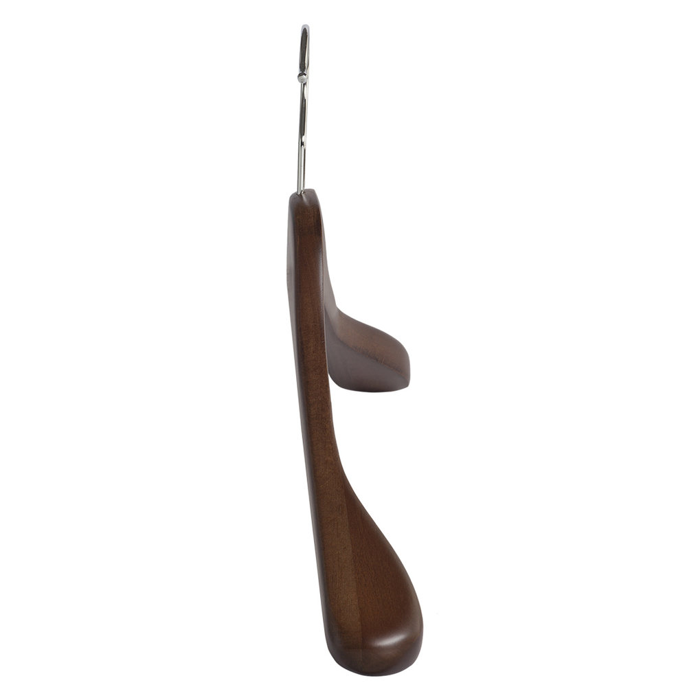 DE KLEDINGHANGER GIGANT Mantel / kostuumhanger (geknikt) beukenhout walnoten gebeitst met schouderverbreding DE KLEDINGHANGER GIGANT Mantel / kostuumhanger (geknikt) beukenhout walnoten gebeitst met schouderverbreding