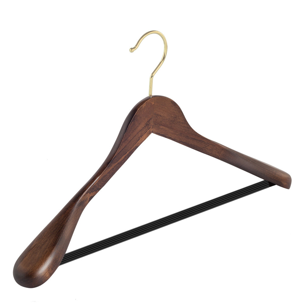 Mantel / kostuumhanger (geknikt) beukenhout walnoten gebeitst met messinghaak, schouderverbreding en anti-slip broeklat