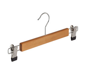 DE KLEDINGHANGER GIGANT Rok / broekhanger lotushout naturel gelakt met anti-slip knijpers