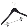 DE KLEDINGHANGER GIGANT Blouse / shirthanger lotushout zwart gelakt met rokinkepingen en knijperlat, 44 cm DE KLEDINGHANGER GIGANT Blouse / shirthanger lotushout zwart gelakt met rokinkepingen en knijperlat, 44 cm