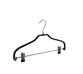 Blouse / shirthanger (vlak) metaal met anti-slip knijpers en zwarte anti-slip coating Blouse / shirthanger (vlak) metaal met anti-slip knijpers en zwarte anti-slip coating