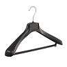 Mantel / kostuumhanger kunststof zwart met schouderverbreding en broeklat, 39 cm Mantel / kostuumhanger kunststof zwart met schouderverbreding en broeklat, 39 cm