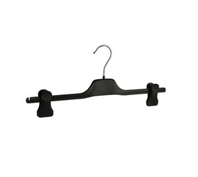 Rok / broekhanger kunststof zwart met anti-slip knijpers Rok / broekhanger kunststof zwart met anti-slip knijpers