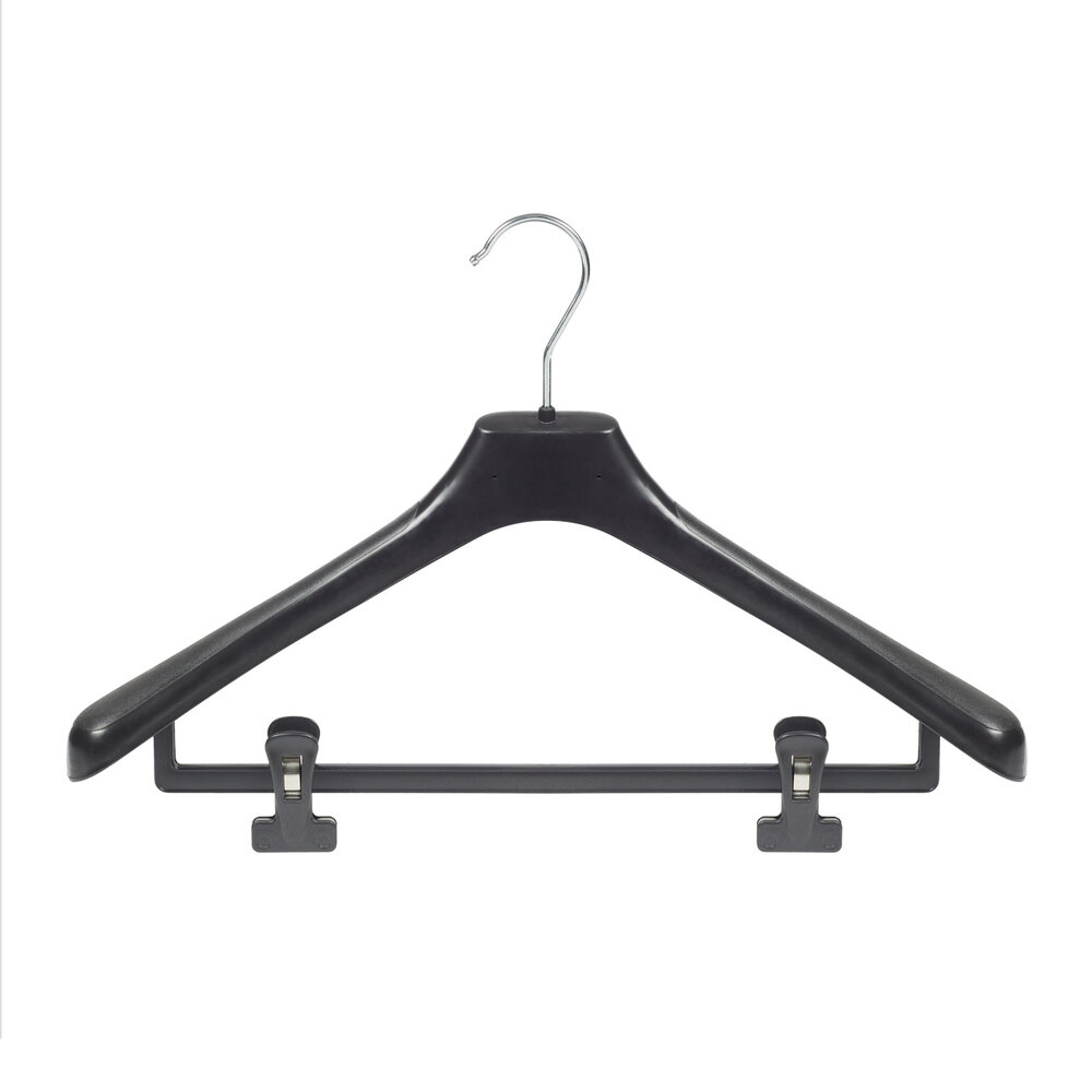 Mantel / kostuumhanger (gebogen) kunststof zwart met schouderverbreding en anti-slip knijpers Mantel / kostuumhanger (gebogen) kunststof zwart met schouderverbreding en anti-slip knijpers