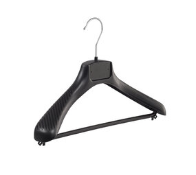 Mantel / kostuumhanger (gebogen) kunststof zwart met schouderverbreding en broeklat Mantel / kostuumhanger (gebogen) kunststof zwart met schouderverbreding en broeklat