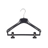 DE KLEDINGHANGER GIGANT Mantel / kostuumhanger (gebogen) kunststof zwart met schouderverbreding en anti-slip knijpers DE KLEDINGHANGER GIGANT Mantel / kostuumhanger (gebogen) kunststof zwart met schouderverbreding en anti-slip knijpers