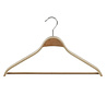 Mantel / kostuumhanger berkenhout naturel gelakt met schouderverbreding en anti-slip broeklat, 42 cm Mantel / kostuumhanger berkenhout naturel gelakt met schouderverbreding en anti-slip broeklat, 42 cm
