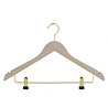 DE KLEDINGHANGER GIGANT Blouse / shirthanger (geknikt) beukenhout naturel ongelakt met messinghaak, rokinkepingen en anti-slip knijpers DE KLEDINGHANGER GIGANT Blouse / shirthanger (geknikt) beukenhout naturel ongelakt met messinghaak, rokinkepingen en anti-slip knijpers