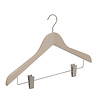 DE KLEDINGHANGER GIGANT Blouse / shirthanger (vlak) beukenhout naturel ongelakt met mat nikkel haak en anti-slip knijpers DE KLEDINGHANGER GIGANT Blouse / shirthanger (vlak) beukenhout naturel ongelakt met mat nikkel haak en anti-slip knijpers