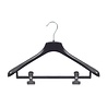 Mantel / kostuumhanger kunststof zwart met schouderverbreding en anti-slip knijpers, 40 cm Mantel / kostuumhanger kunststof zwart met schouderverbreding en anti-slip knijpers, 40 cm