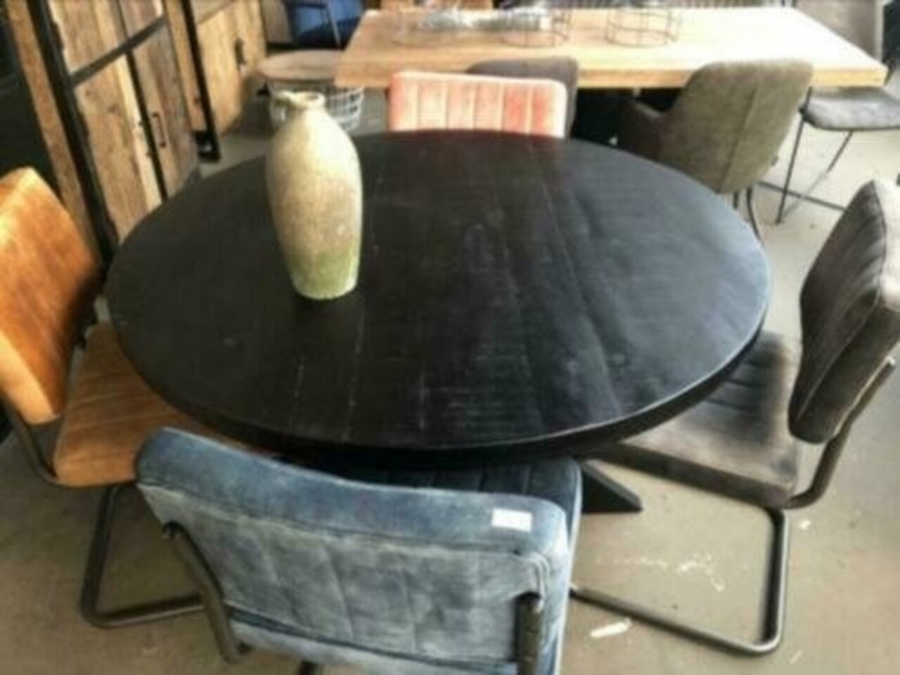 WK Home Ronde eettafel 120 Preto zwart mangohout