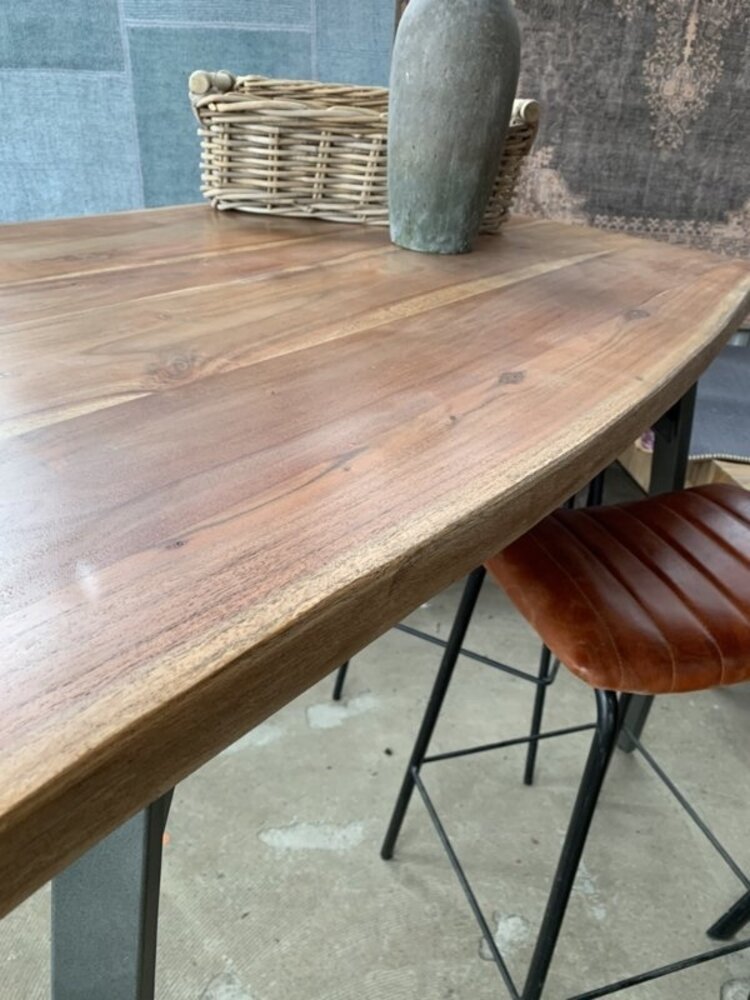 WK Home Bartafel acacia boomstam 120cm