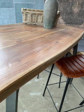 WK Home Bartafel acacia boomstam 120cm