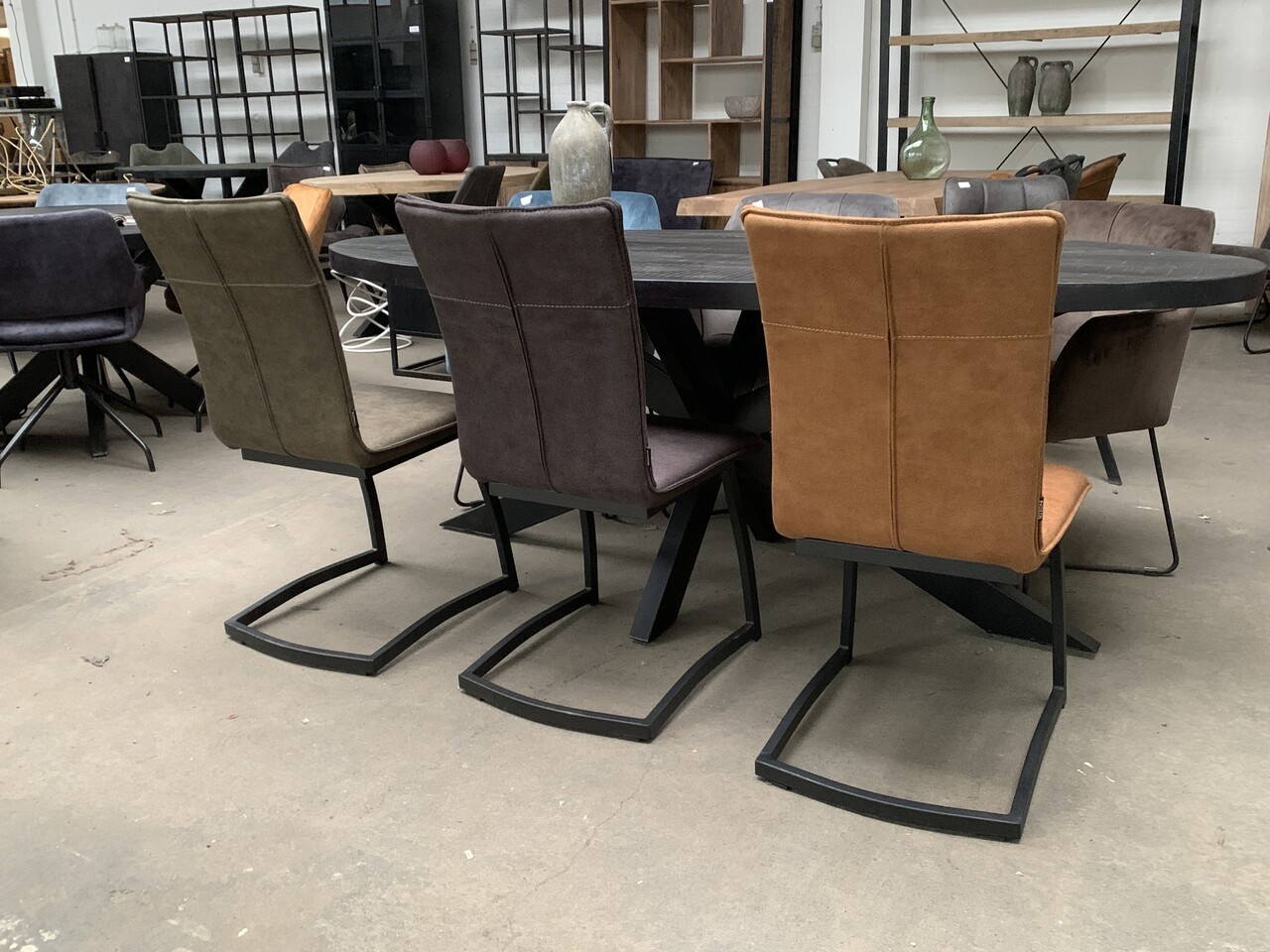 WK Home Stoel Olivia3 kleuren