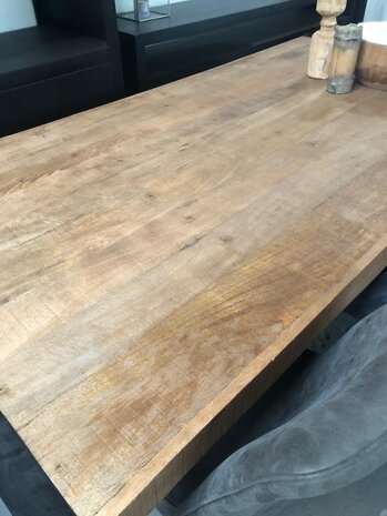 WK Home Eettafel Strong mango 3 afmetingen