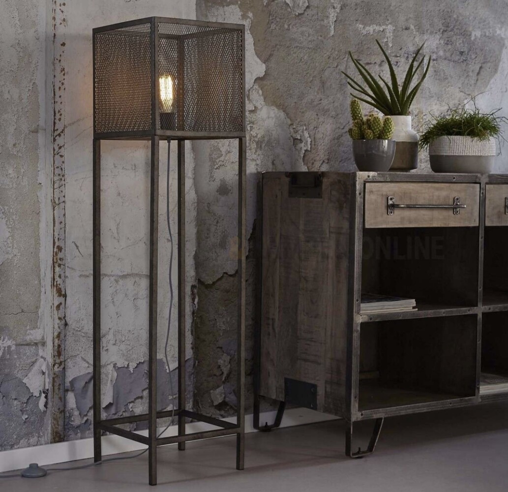 WK Home Staande Lamp industrieel