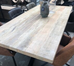 WK Home Eettafel Vigo natural spinpoot 180 & 200