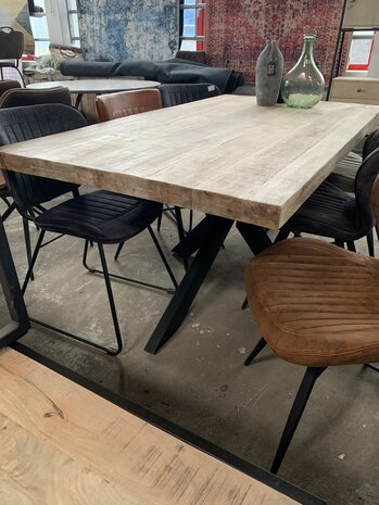 WK Home Eettafel Vigo natural mango spinpoot 180 & 200