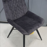 WK Home Eetstoel Kicking