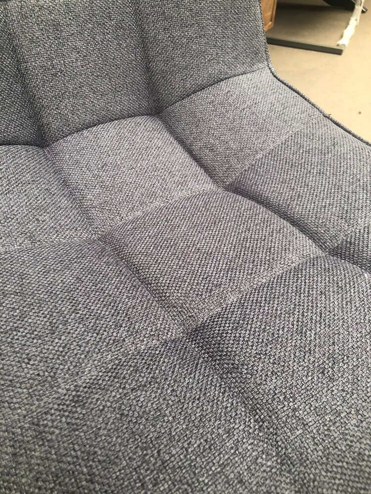 WK Home Stoel Nika antraciet swingframe