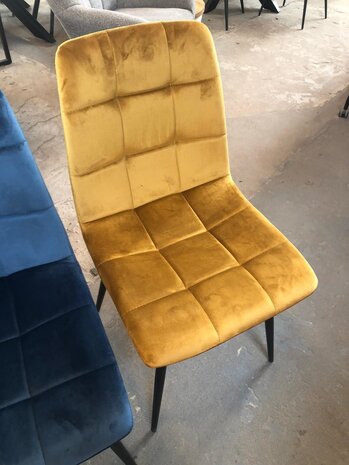 WK Home Eetstoel Vera velvet - 2 kleuren