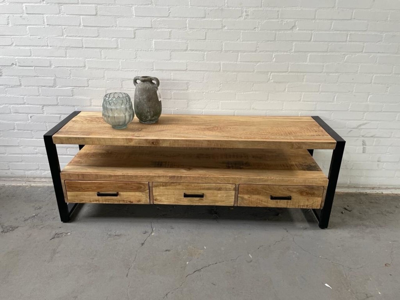 WK Home TV meubel Britt 180 cm mangohout natural