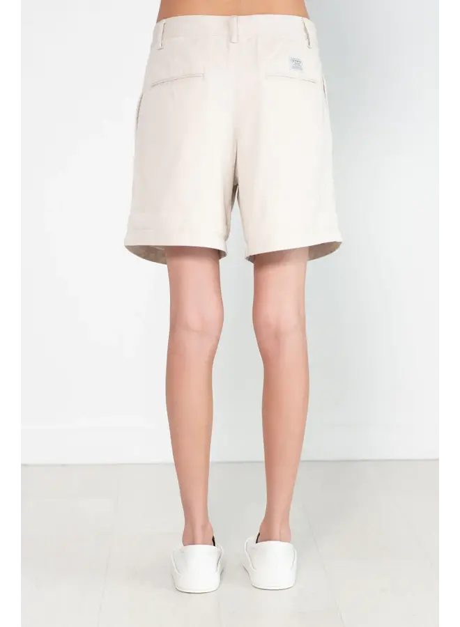 Blair double pleated short in Ivory