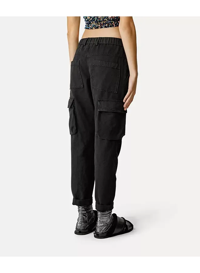 10643_my pants in Noir