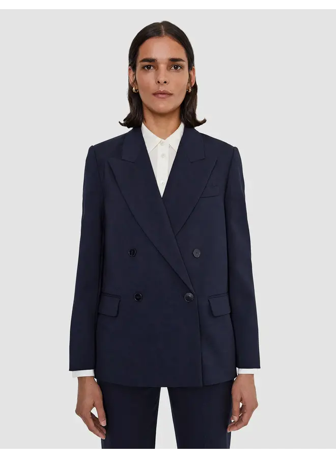 Tailoring Wool Stretch Jaden Jacket in Navy