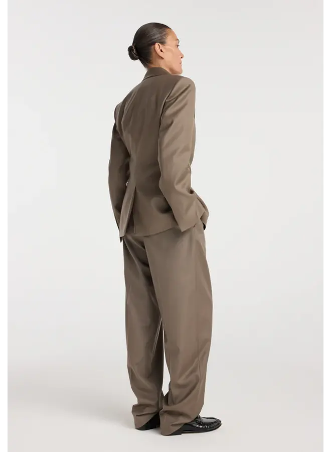 Hourglass shaped blazer - Desert brown