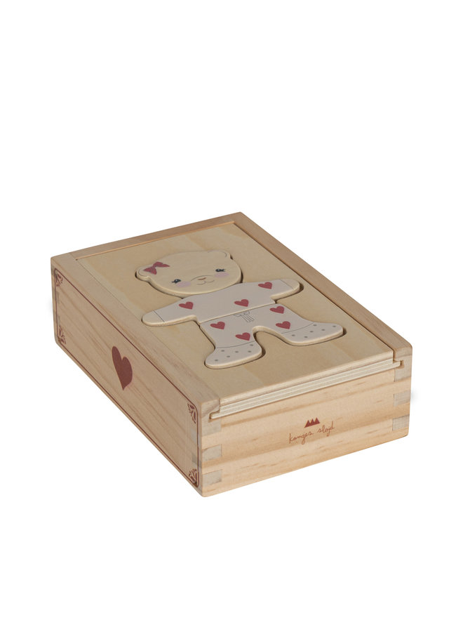 Wooden Teddy Dress Up Puzzle - Red - Konges Slojd