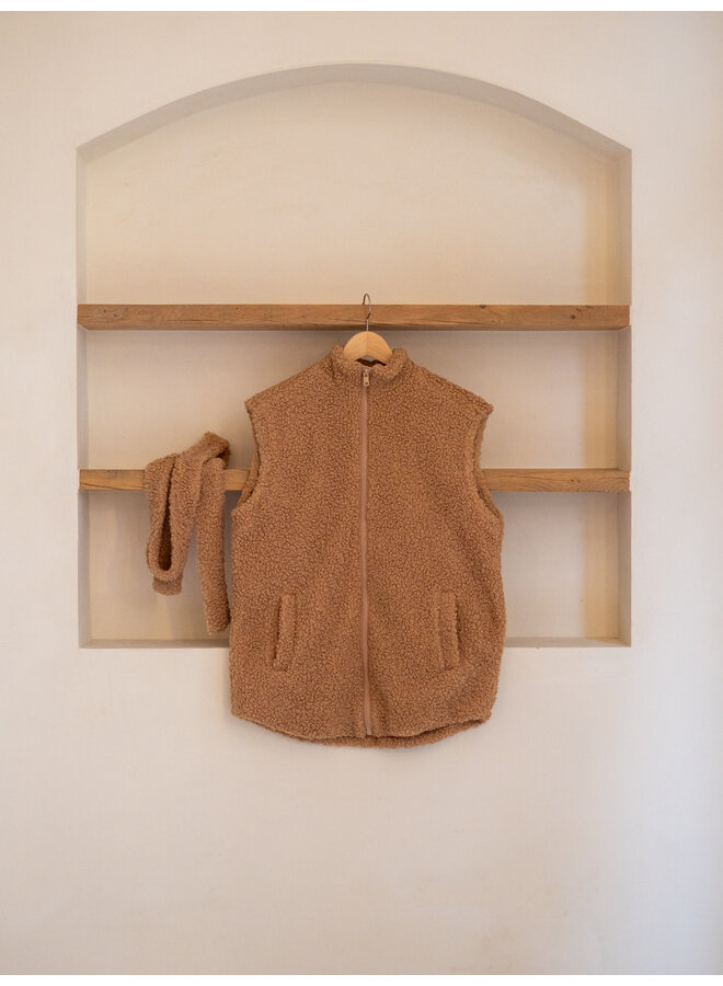 Teddy Moon Vest - Natural - Elle & Rapha