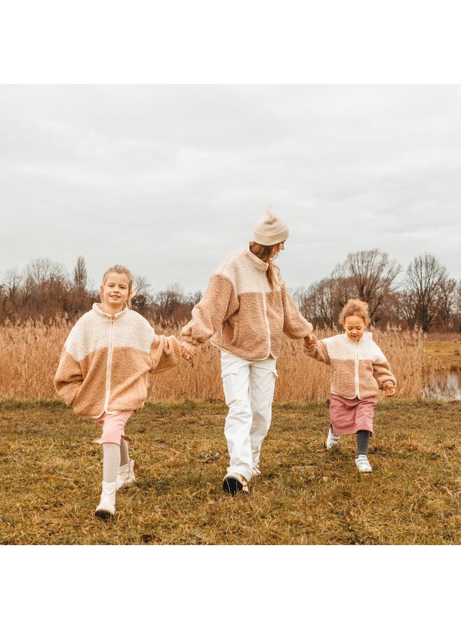 Little Teddy Heart Jacket - Cranberry - Elle & Rapha