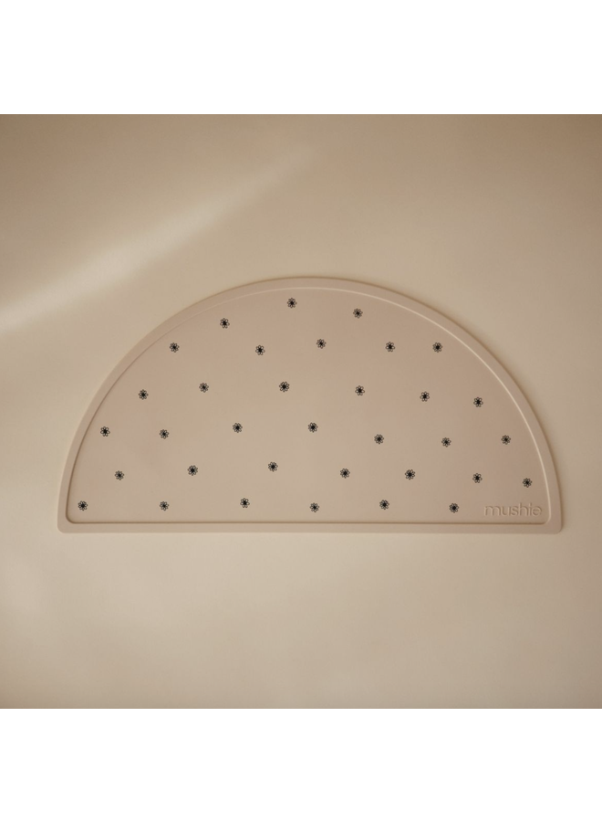 Placemat - Black Daisy - Mushie