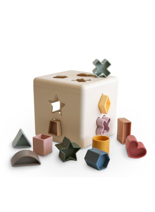 Shape Sorting Box - Mushie