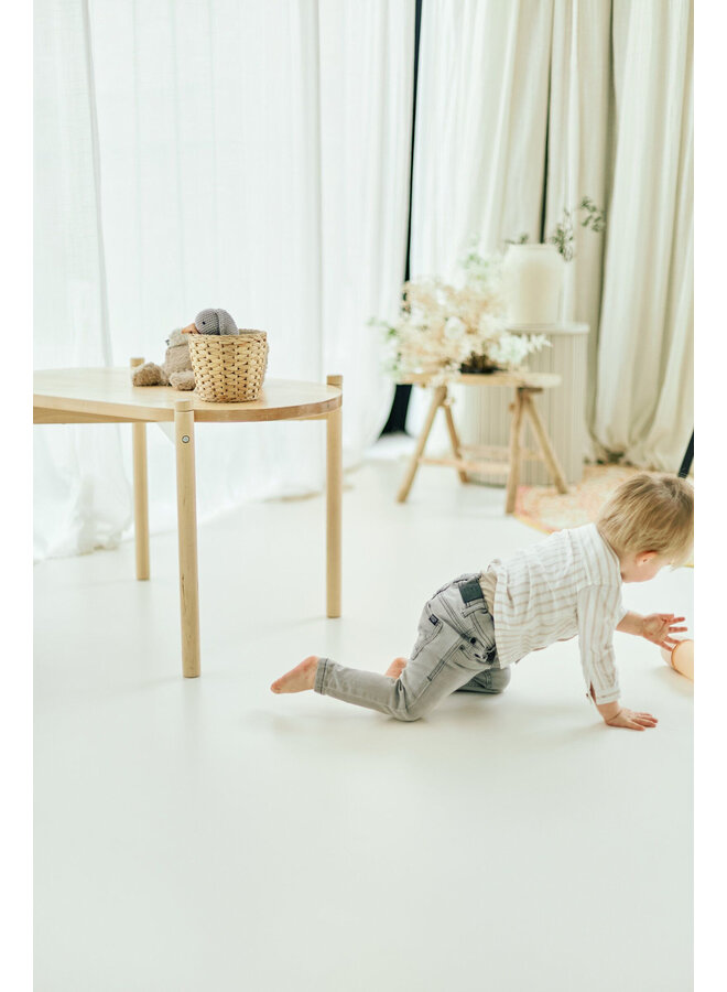 Teddy Wieg Ecru + Kindertafel - Childhome