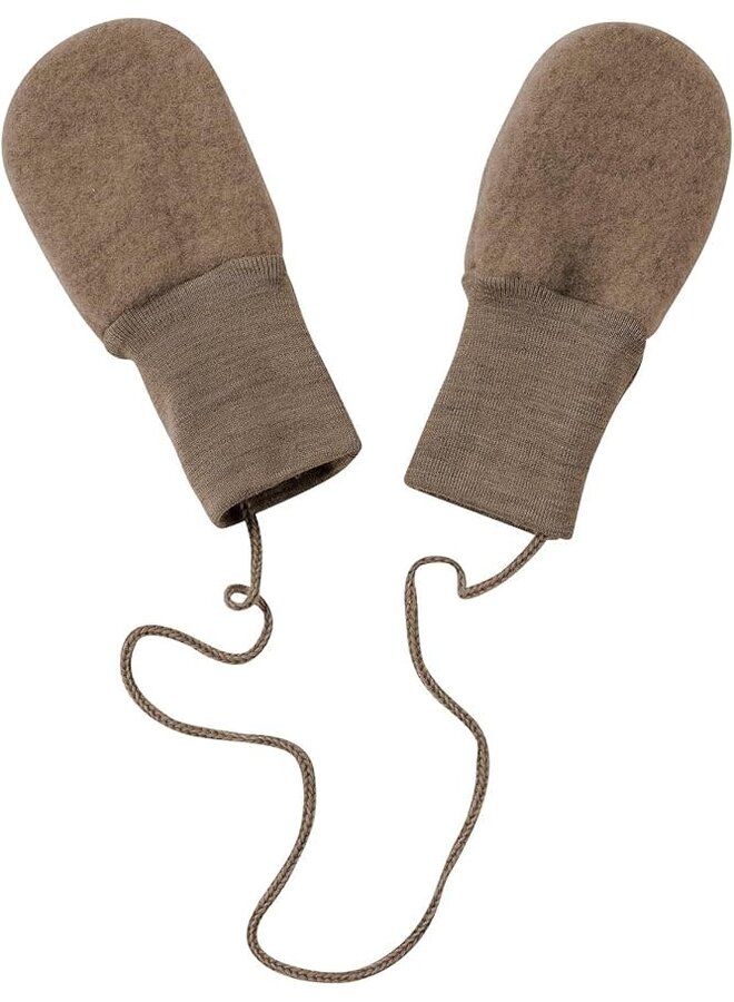 Mittens - Walnut - Engel