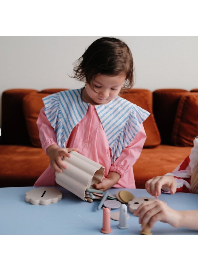 Coin & Tube Sorting Set - Mushie