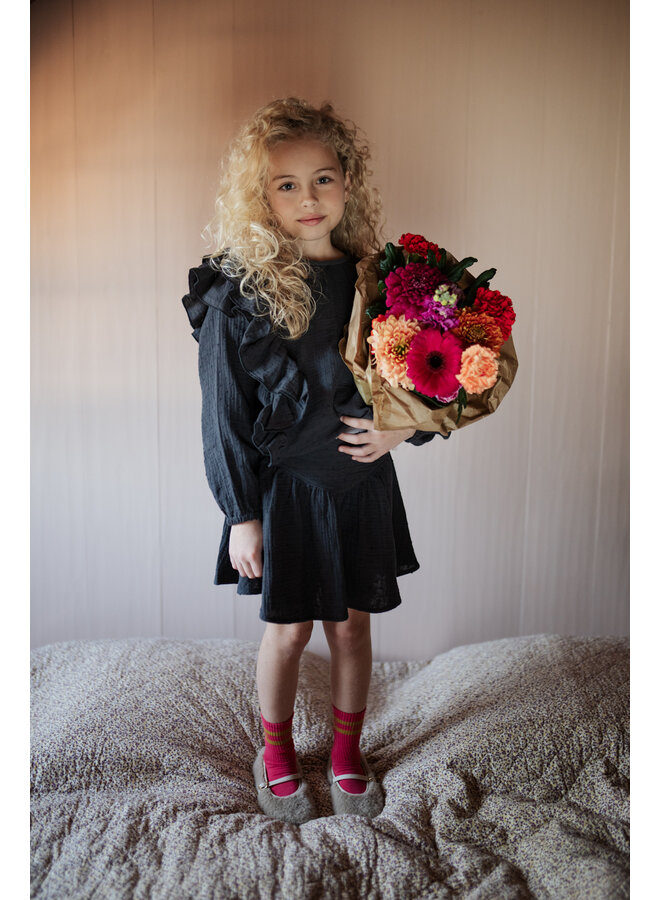 Romantic Ruffle Blouse - Dark Grey − Petit Blush