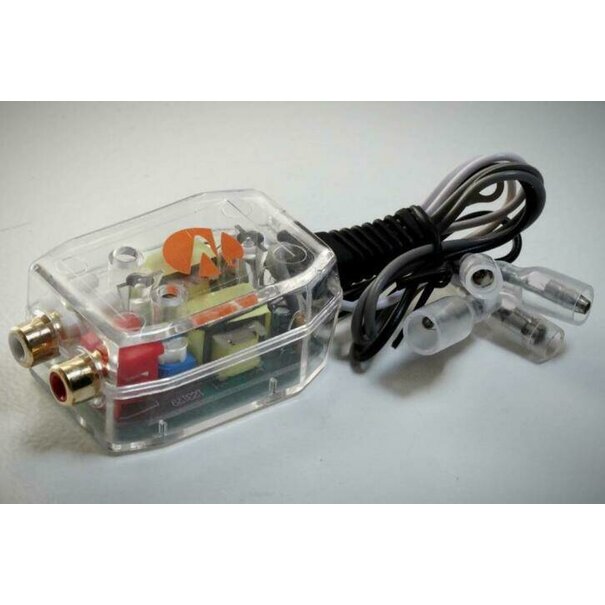 hi/lo converter Lakro Autostyling en Audio