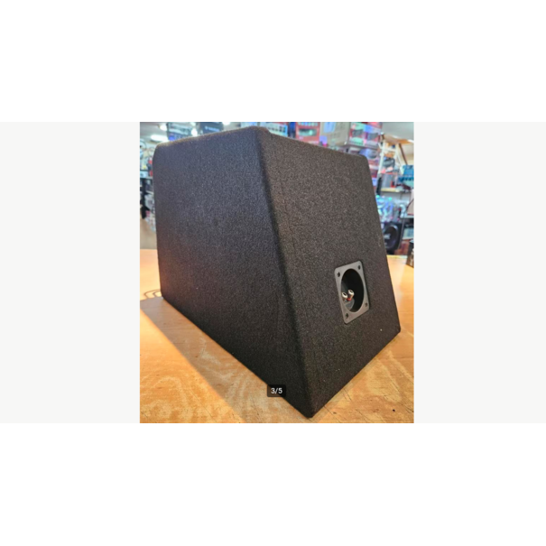 bass face Indy a bassface 8inch subwoofer met kist 200watt rms