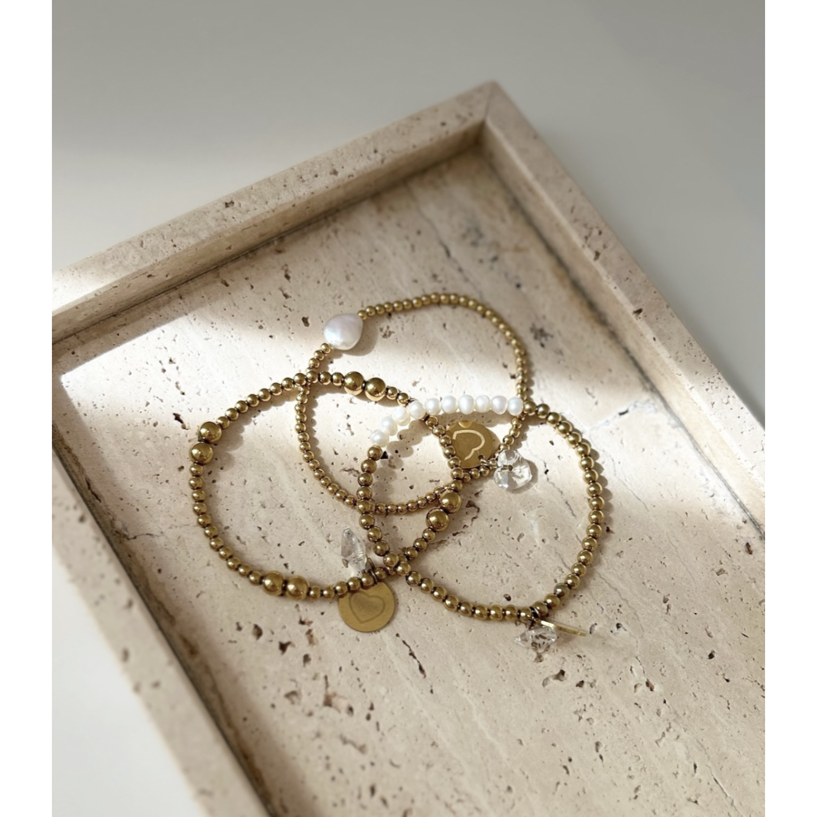 Embrace design Maxime Gold