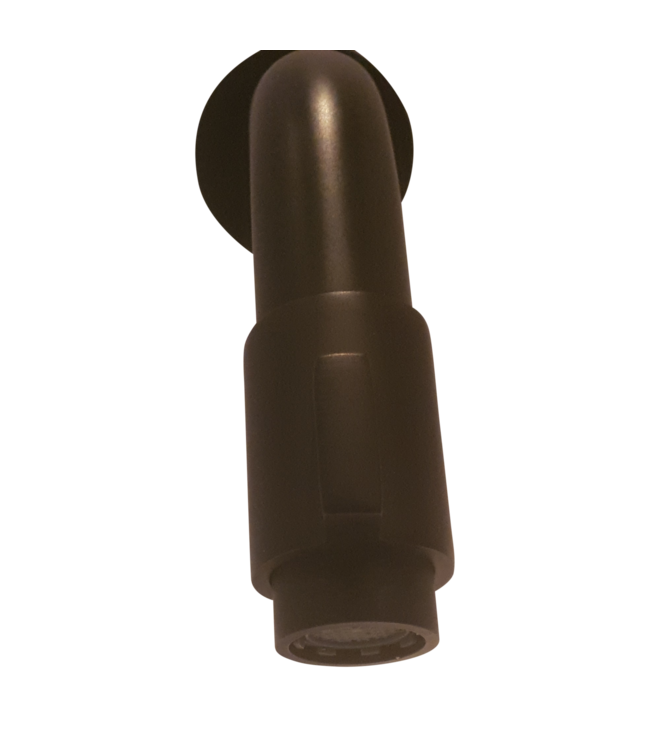 Como fonteinkraan wand mat zwart