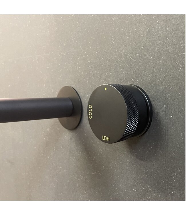 Como Inbouw wastafelkraan Mood 60 mat zwart met inbouwdeel