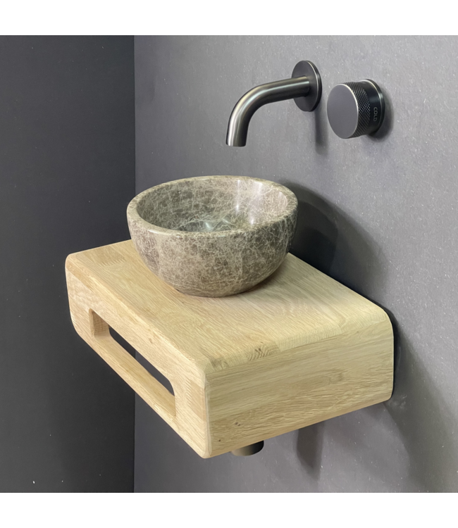 Como fontein toilet eiken houten plank met handdoekhouder