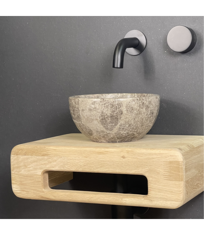 Como fontein toilet eiken houten plank met handdoekhouder