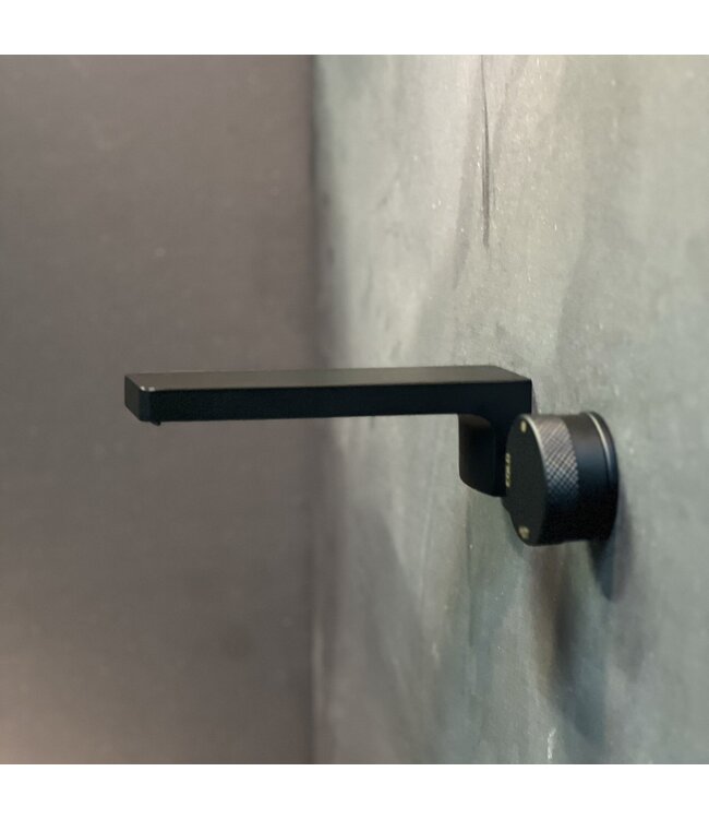 Como Mood 60 inbouw wastafelkraan  L-Line ZWART, waterbesparend.