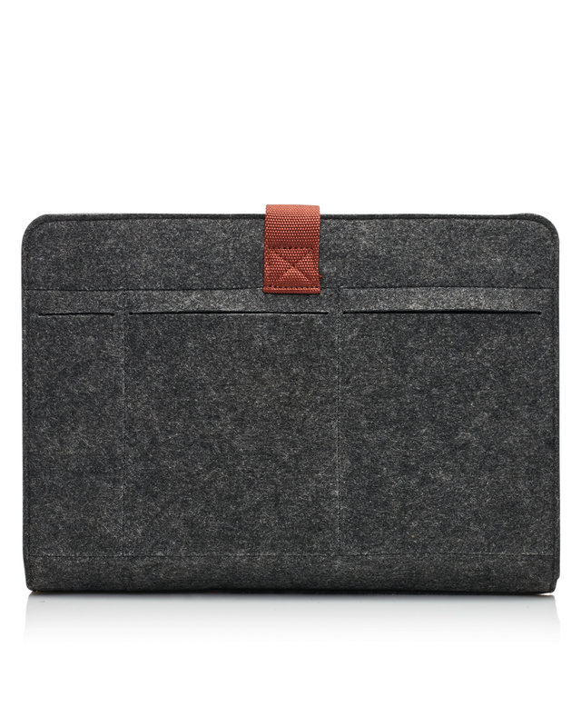 Castelijn & Beerens Castelijn en Beerens Nova laptophoes 15,6" - 64 9678