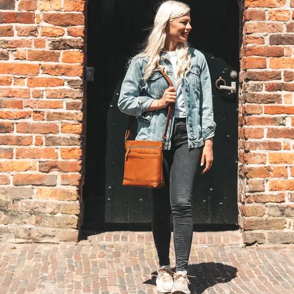 The Chesterfield Brand CHESTERFIELD Schoudertas  Almeria