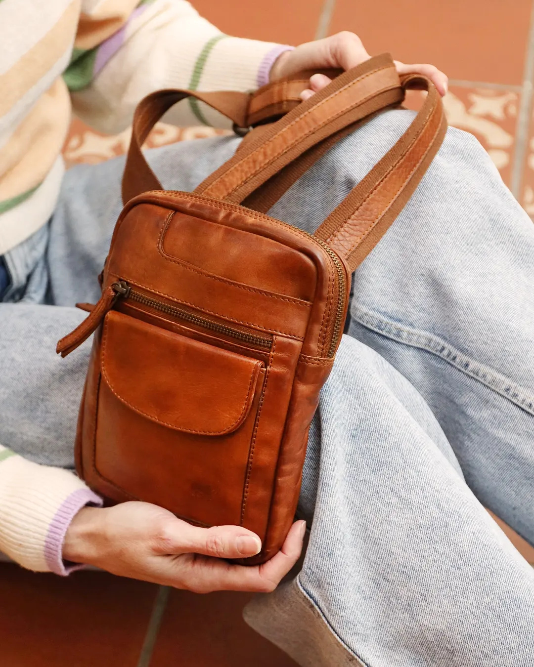 Fijne echt leren cognac tas crossbody bear design - Beadle
